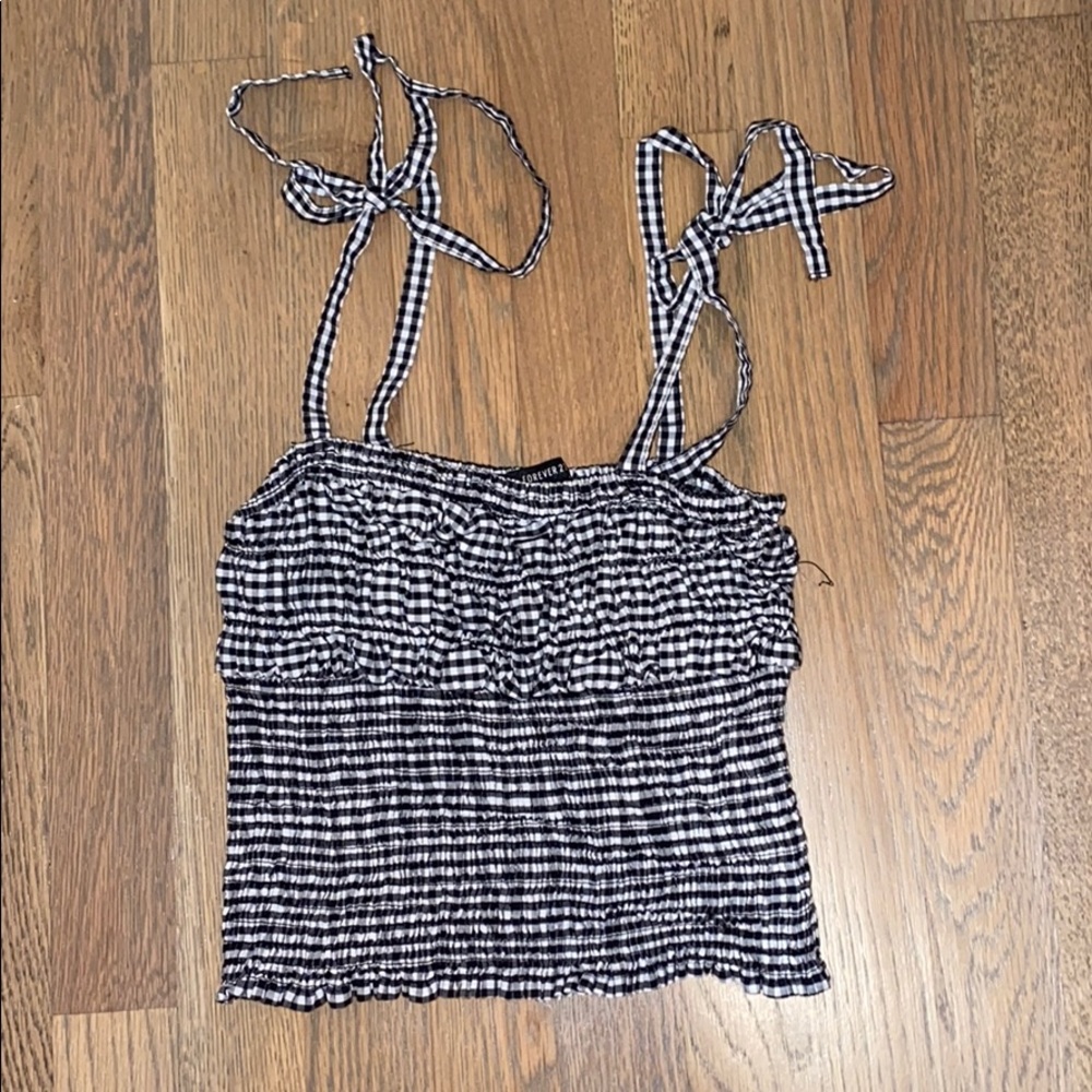 F21 CROP TOP